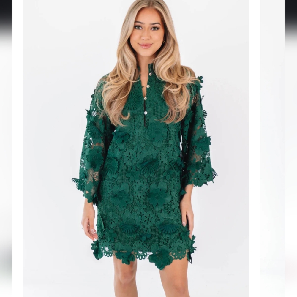 Chic Green Lace Mini Dress